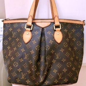 Authentic LV Palermo PM Satchel Bag in Women
